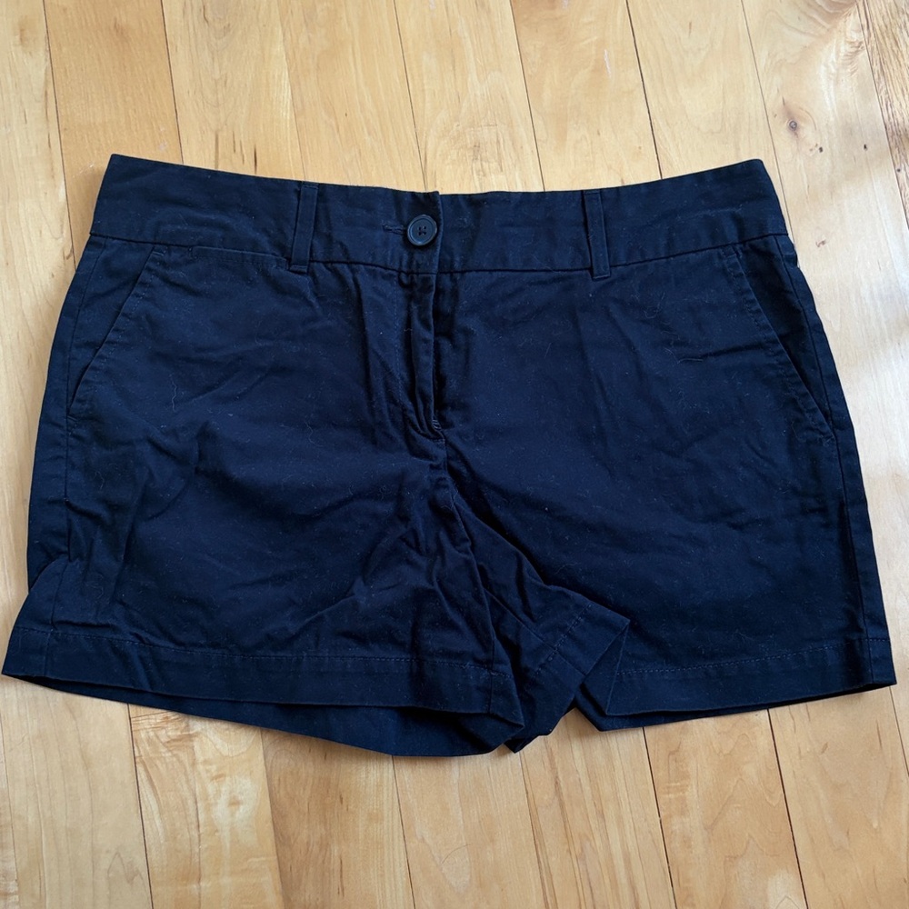 Lot of 7 Pairs Women’s Shorts size 8 (Loft Crown & Ivy and Old Navy) - Picture 7 of 9